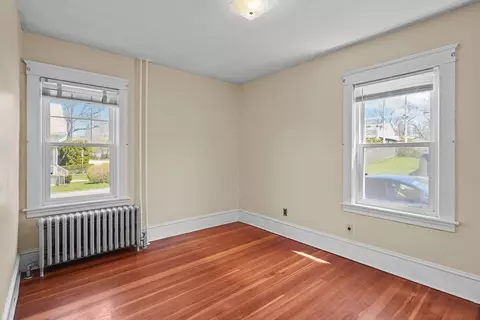 124 Monarch St, Fall River, MA 02723 photo 26