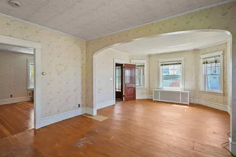124 Monarch St, Fall River, MA 02723 photo 31