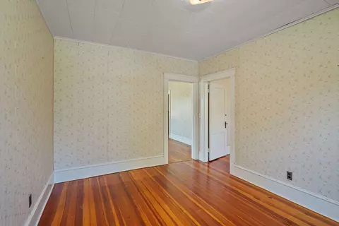 124 Monarch St, Fall River, MA 02723 photo 30