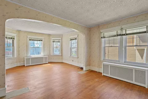 124 Monarch St, Fall River, MA 02723 photo 18