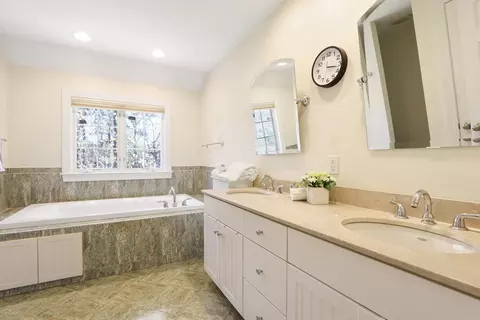 70 Elmwood Rd, Needham, MA 02492 photo 25