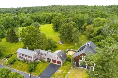 90 E Bare Hill Rd, Harvard, MA 01451