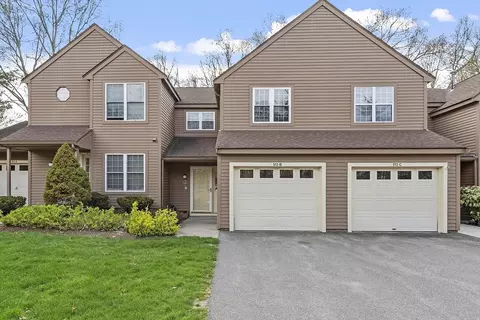 513 Ridgefield Cir #B, Clinton, MA 01510