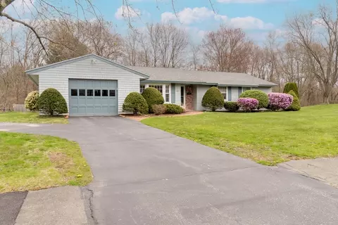 32 Cornell Rd, Danvers, MA 01923 photo 2