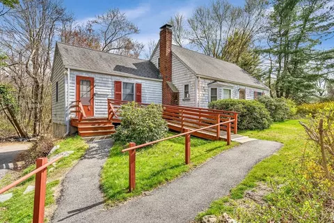 3 Burlington Rd, Bedford, MA 01730