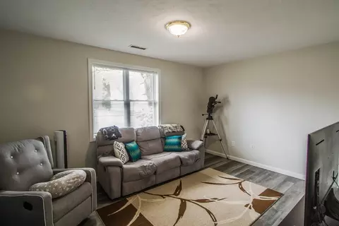 19 Matteo St, Worcester, MA 01606 photo 14
