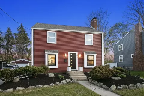 183 Washington St, Reading, MA 01867 photo 5