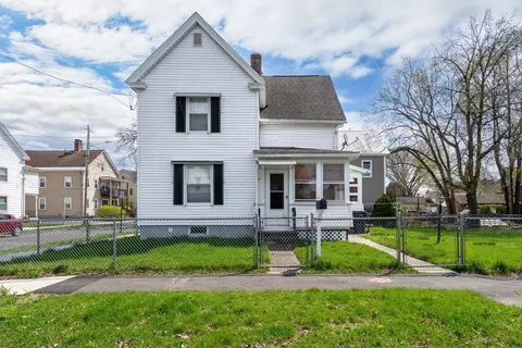 37 Shepard St, Westfield, MA 01085