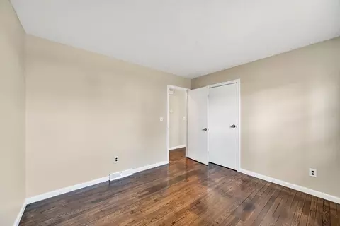 Bedroom - 230 Gilbert Ave, Springfield, MA 01119 photo 8 of 12