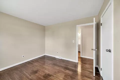 Bedroom - 230 Gilbert Ave, Springfield, MA 01119 photo 7 of 12
