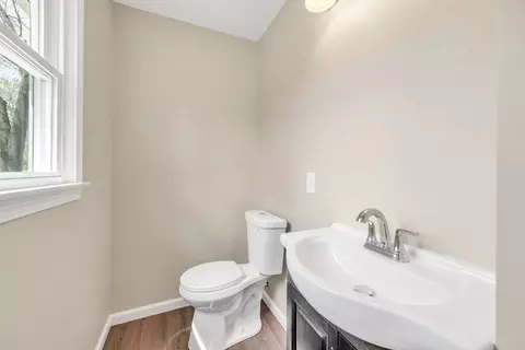 Bath - 230 Gilbert Ave, Springfield, MA 01119 photo 1 of 4
