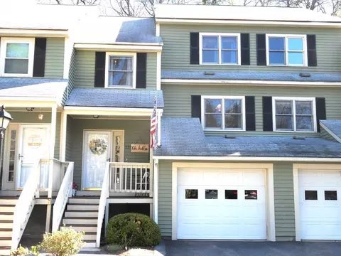 231 Heritage Dr #231, Whitinsville, MA 01588