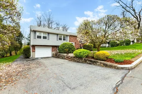 19 Churchill Rd, Winchester, MA 01890