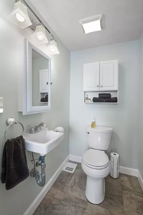 10 Crane St, Danvers, MA 01923 photo 26