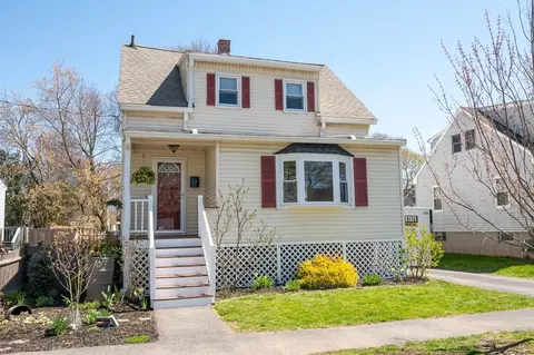 10 Crane St, Danvers, MA 01923