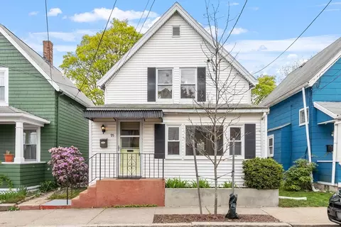 95 Moreland St, Somerville, MA 02145