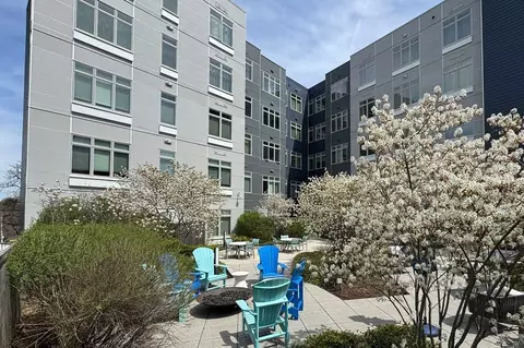 180 Telford St #519, Boston, MA 02135