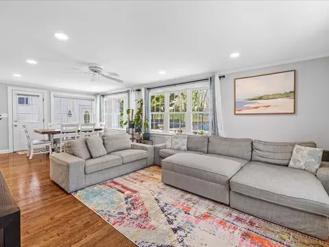 Living - 39 Broad Meadow Rd, Needham, MA 02492 photo 2 of 5