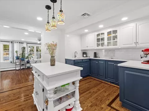 Kitchen - 39 Broad Meadow Rd, Needham, MA 02492 photo 4 of 5