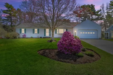 131 Seth Parker Rd, Barnstable, MA 02632