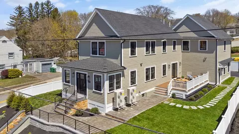 587 Winthrop St, Medford, MA 02155