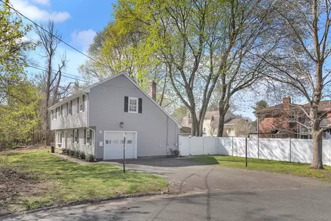 48 Warren Ave, Reading, MA 01867 photo 34