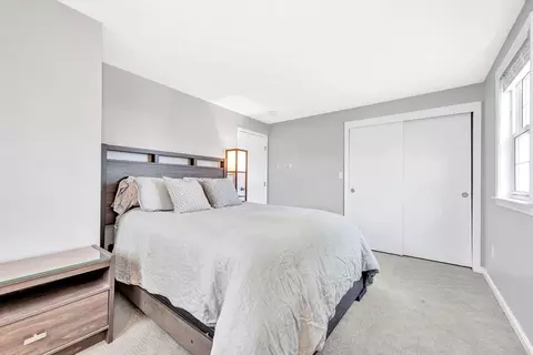 48 Warren Ave, Reading, MA 01867 photo 20