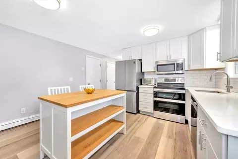 48 Warren Ave, Reading, MA 01867 photo 14