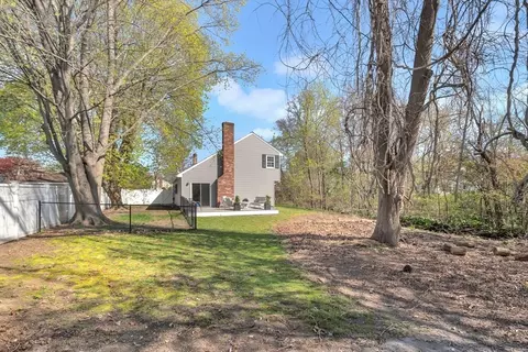 48 Warren Ave, Reading, MA 01867 photo 30