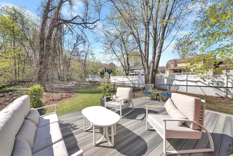 48 Warren Ave, Reading, MA 01867 photo 31