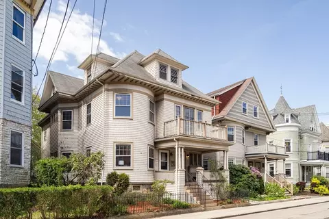 11 2 Spring Park Ave # -1, Boston, MA 02130