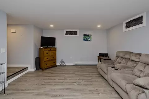 65 Mathieu, Chicopee, MA 01020 photo 21