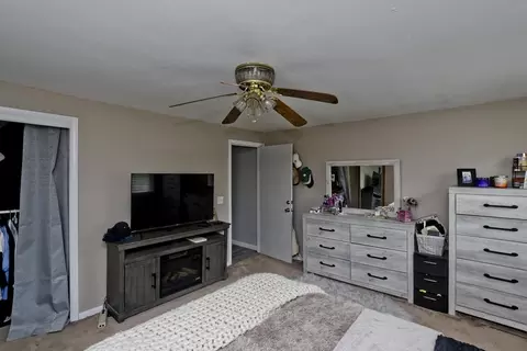 65 Mathieu, Chicopee, MA 01020 photo 14
