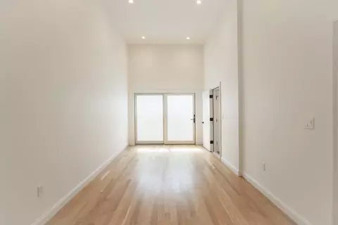 717 E 5th #717, Boston, MA 02127 photo 8