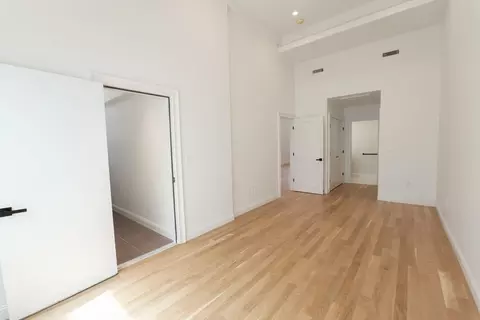 717 E 5th #717, Boston, MA 02127 photo 7