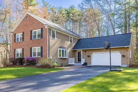 68 Providence Rd, Westford, MA 01886