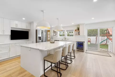 62 Beaufort Ave, Needham, MA 02492 photo 16