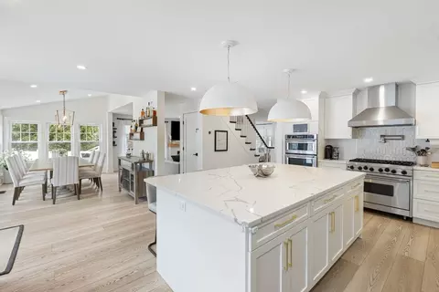 62 Beaufort Ave, Needham, MA 02492 photo 11