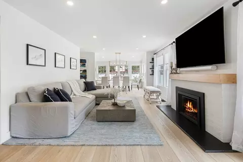 62 Beaufort Ave, Needham, MA 02492 photo 6