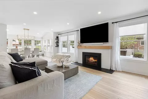 62 Beaufort Ave, Needham, MA 02492 photo 5