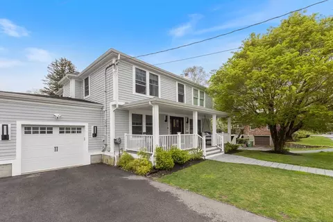62 Beaufort Ave, Needham, MA 02492 photo 2