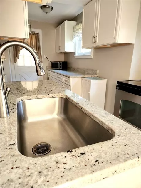 Kitchen - 25 Watt Rd, Worcester, MA 01606 photo 5 of 5