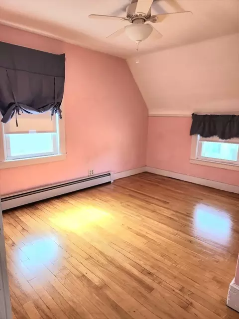 Bedroom - 25 Watt Rd, Worcester, MA 01606 photo 8 of 8