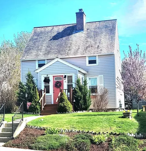 25 Watt Rd, Worcester, MA 01606