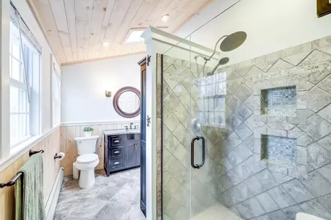 Bath - 7 Hillside Ave, Mashpee, MA 02649 photo 2 of 3