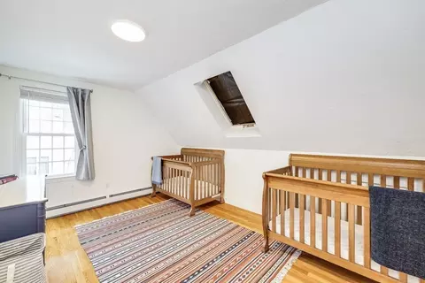 Bedroom - 7 Hillside Ave, Mashpee, MA 02649 photo 3 of 4