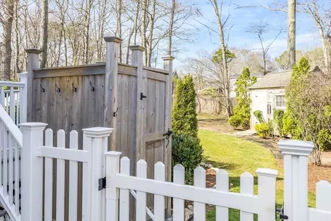 Exterior - 7 Hillside Ave, Mashpee, MA 02649 photo 11 of 12