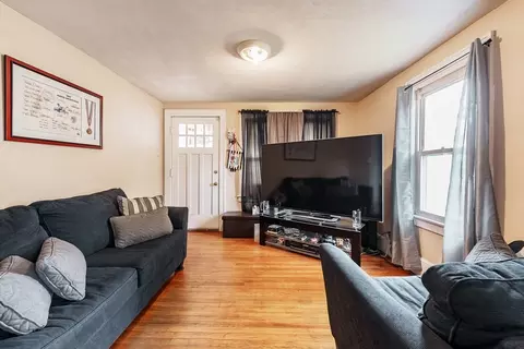 170 Eddy St, Springfield, MA 01104 photo 7