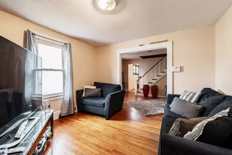 170 Eddy St, Springfield, MA 01104 photo 9