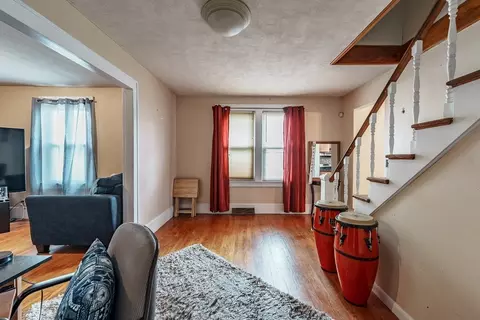 170 Eddy St, Springfield, MA 01104 photo 13